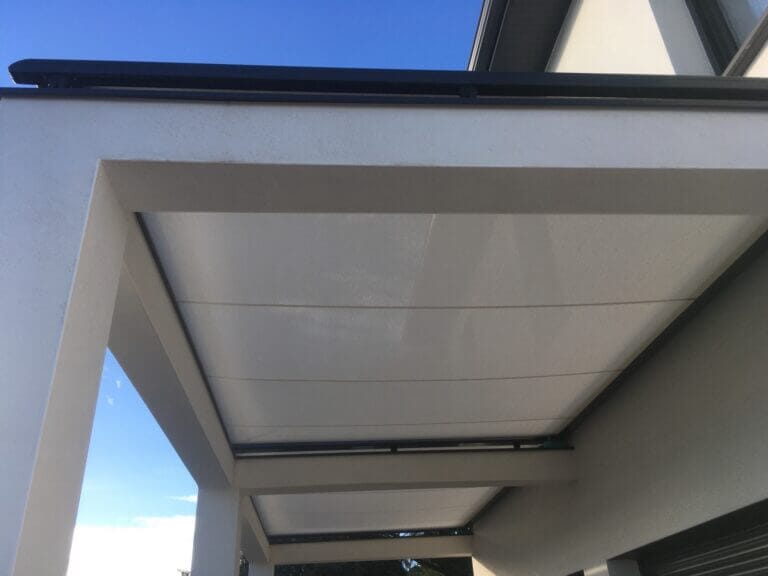 Store de terrasse sur mesure en aluminium
