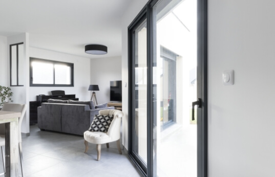 Fenêtre en aluminium