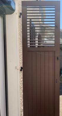 volet battant marron sur mesure