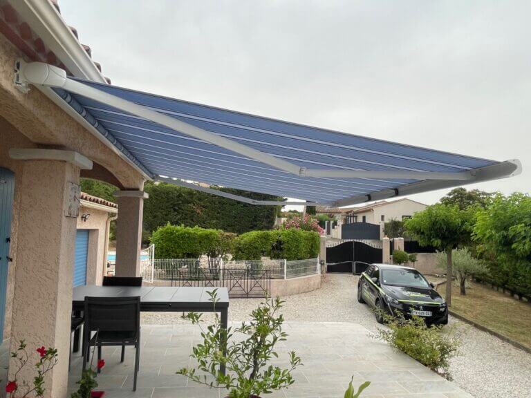 Store banne motorisé personnalisable sur mesure