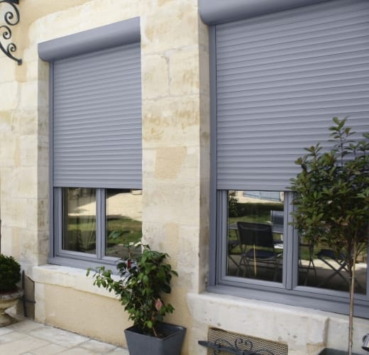 Volets roulants villa rénovée
